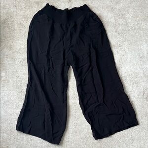 Simply Vera Vera Wang Textured Black Garment